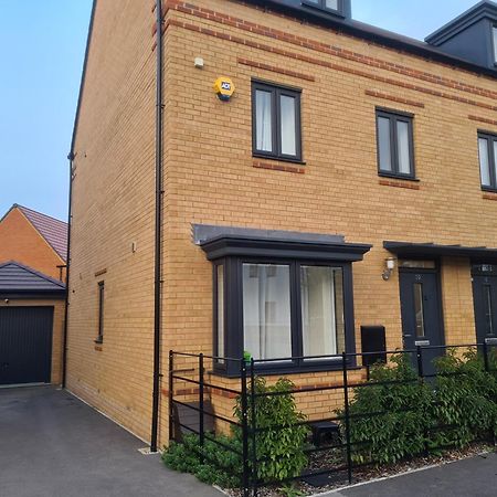 Sky'S Haven Apartamento Sunningwell Exterior foto