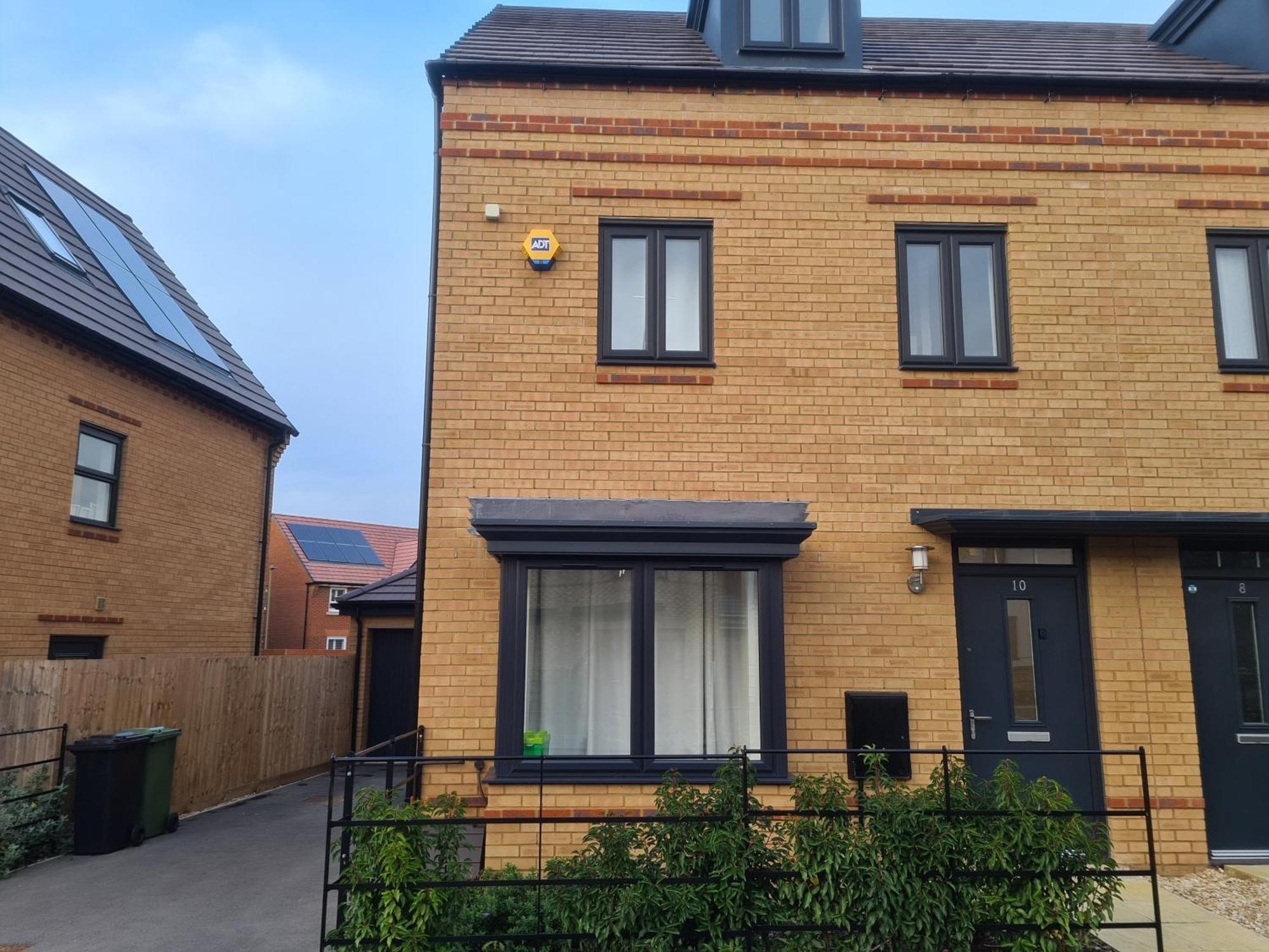 Sky'S Haven Apartamento Sunningwell Exterior foto